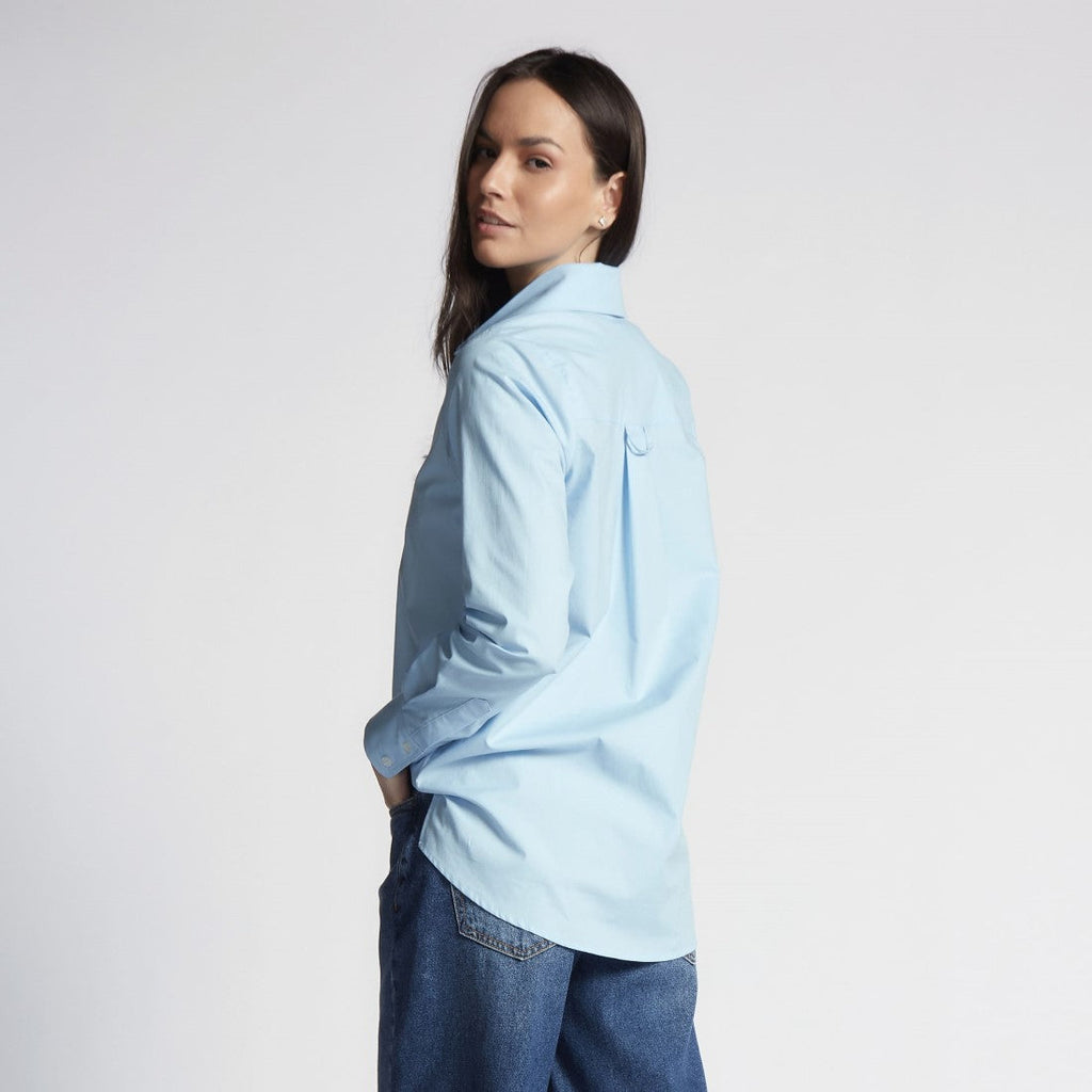 Camisa Social Feminina Tricoline com Elastano Azul Claro 1734/2