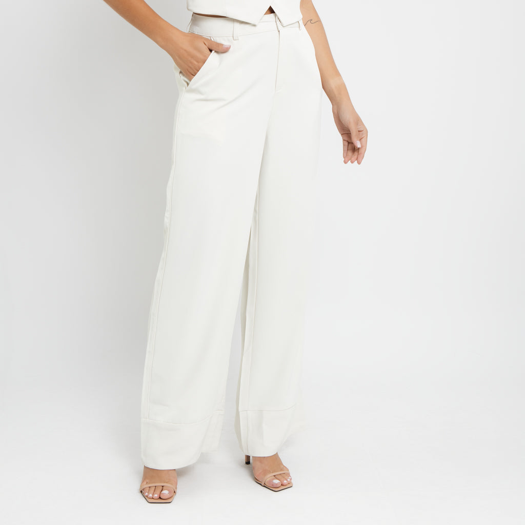 Calça Feminina de Alfaiataria com Elastano – Tecido Estruturado LG2377