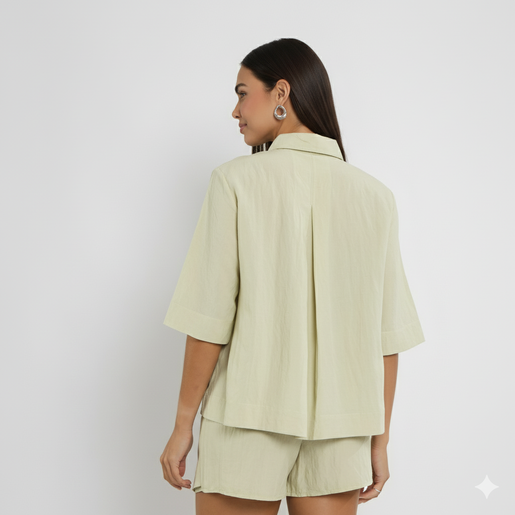 Camisa Feminina de Viscose – Alfaiataria Leve e Caimento Solto CT865