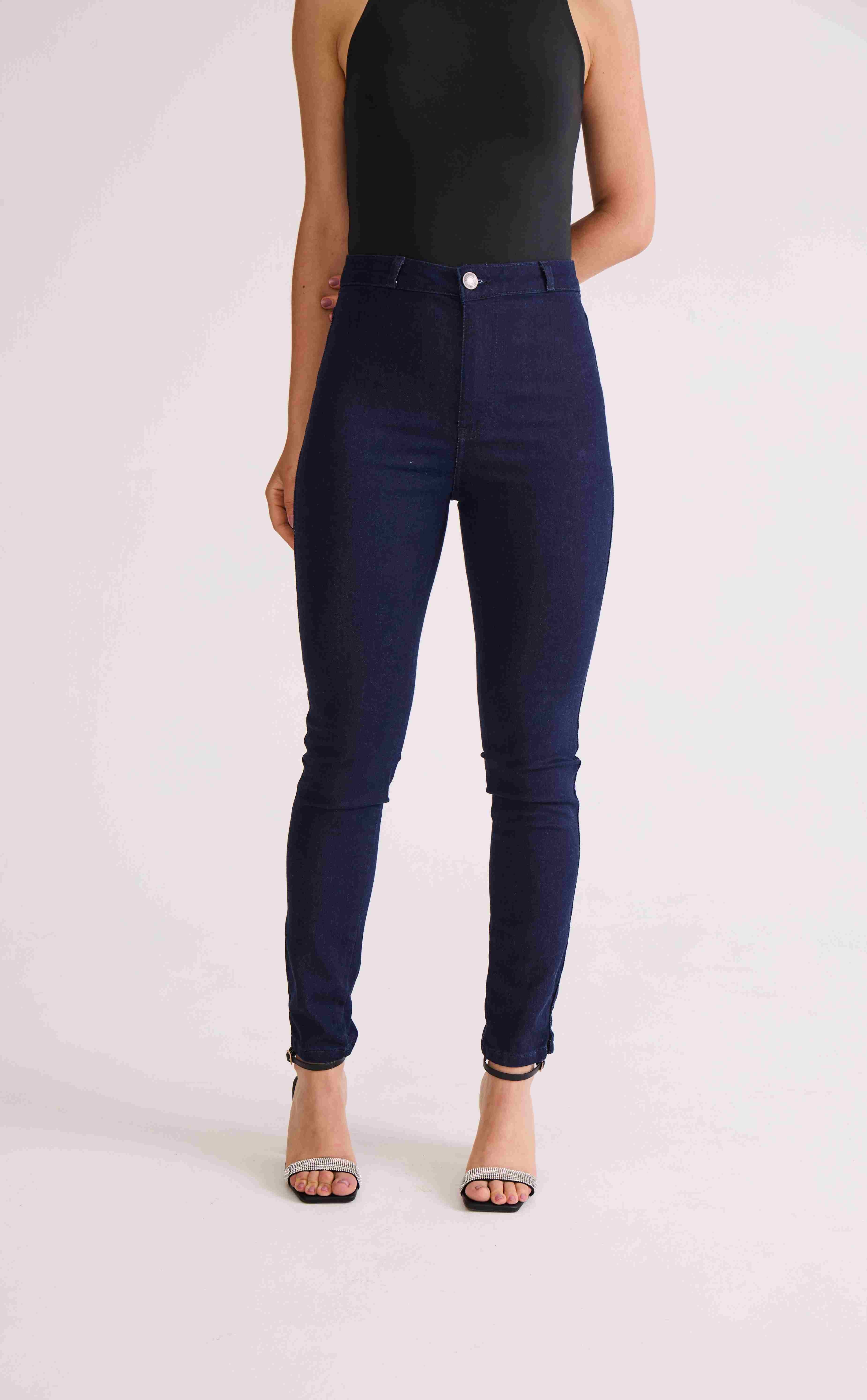 CALÇA LEGGING SKINNY CONFORT FEMININA AMACIADO
