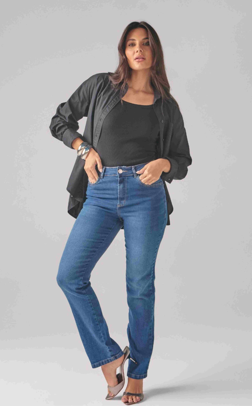 CALCA RETA FEMININO MEDIO