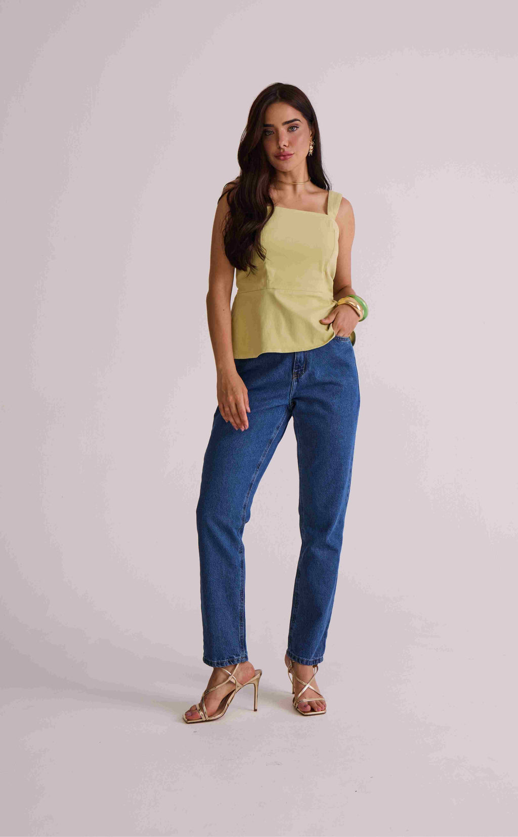 CALÇA RETA FEMININA MEDIO
