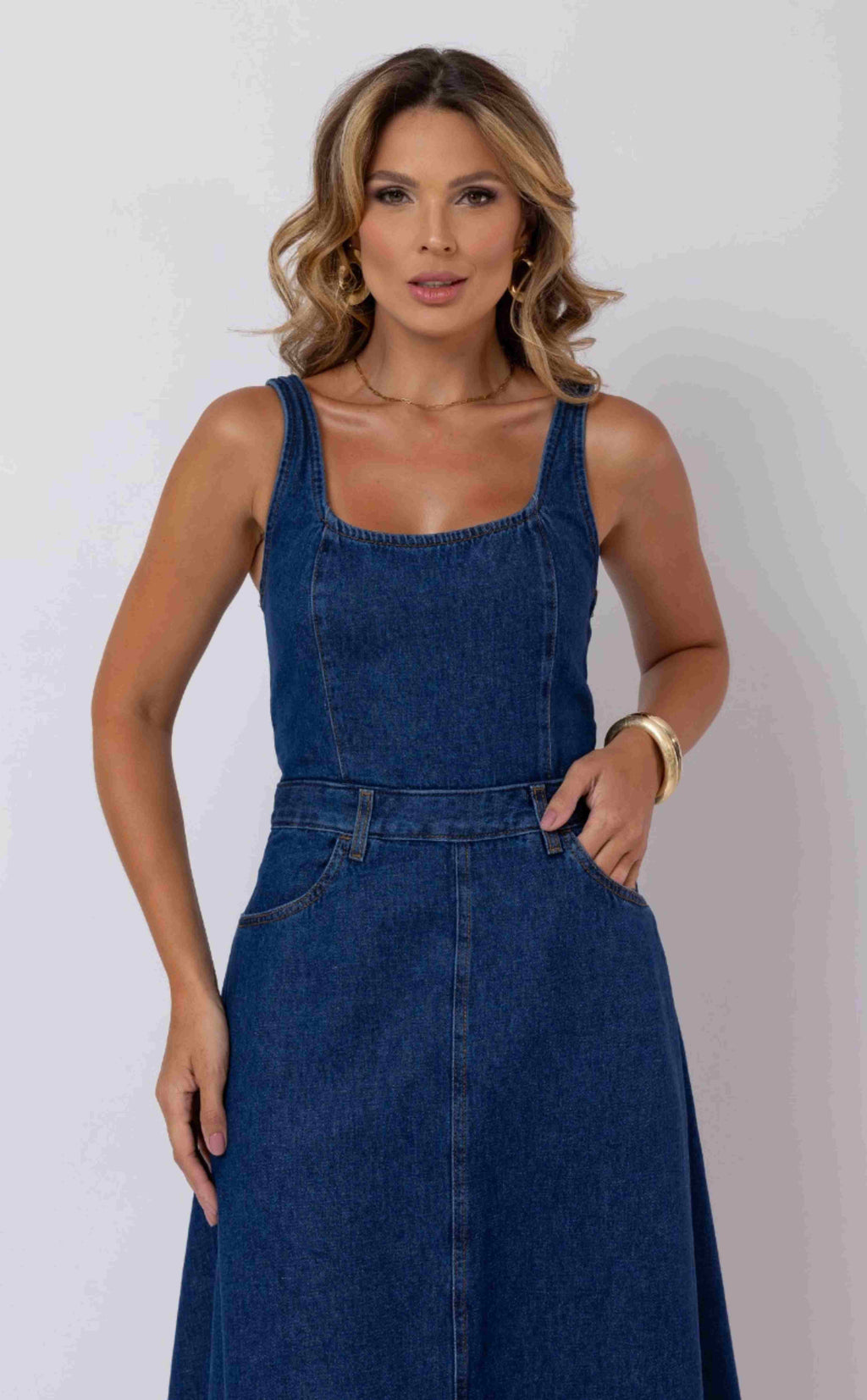 VESTIDO MIDI FEMININO DECOTE QUADRADO JEANS ESCURO